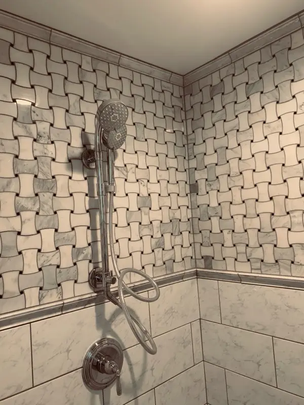 Detail of the basketweave tile and hand shower